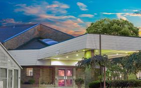 Skylight Inn Willoughby - Cleveland Mentor